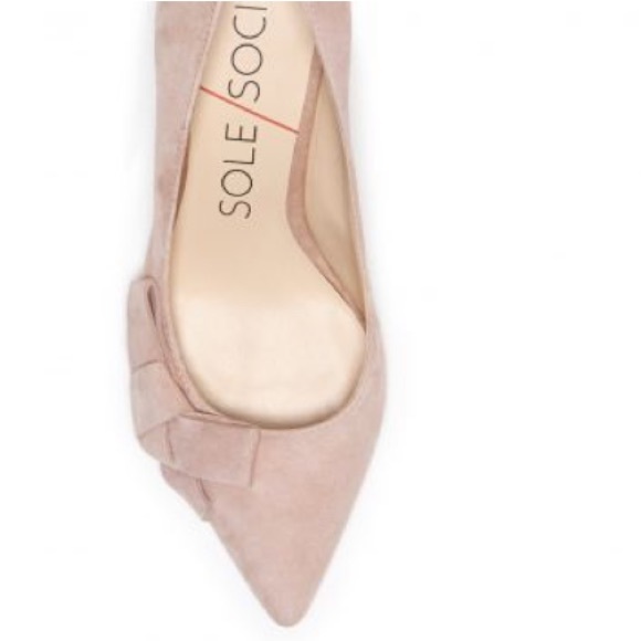 SOLE SOCIETY JENSINE SUEDE MID HEEL PUMPS - Picture 3 of 8
